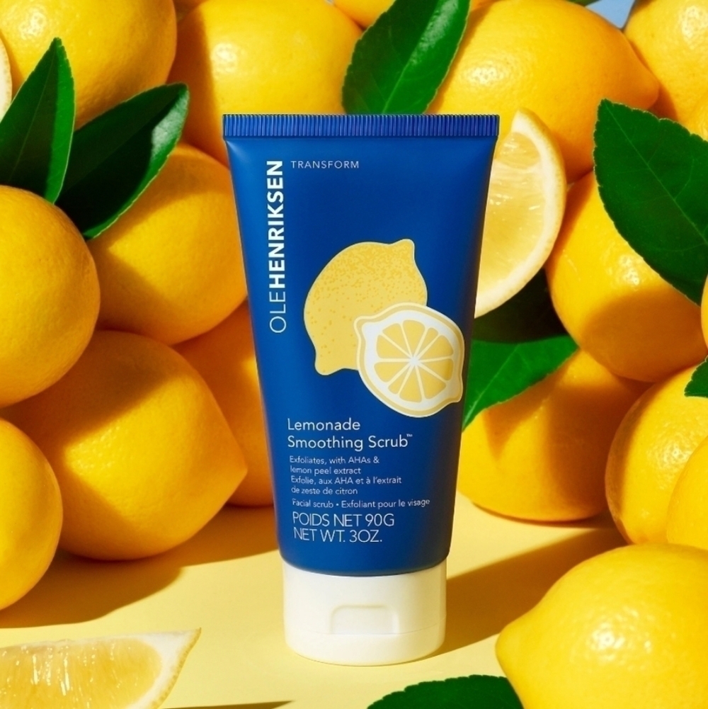 New OLEHENRIKSEN 10% AHA Lemonade Smoothing Scrub​